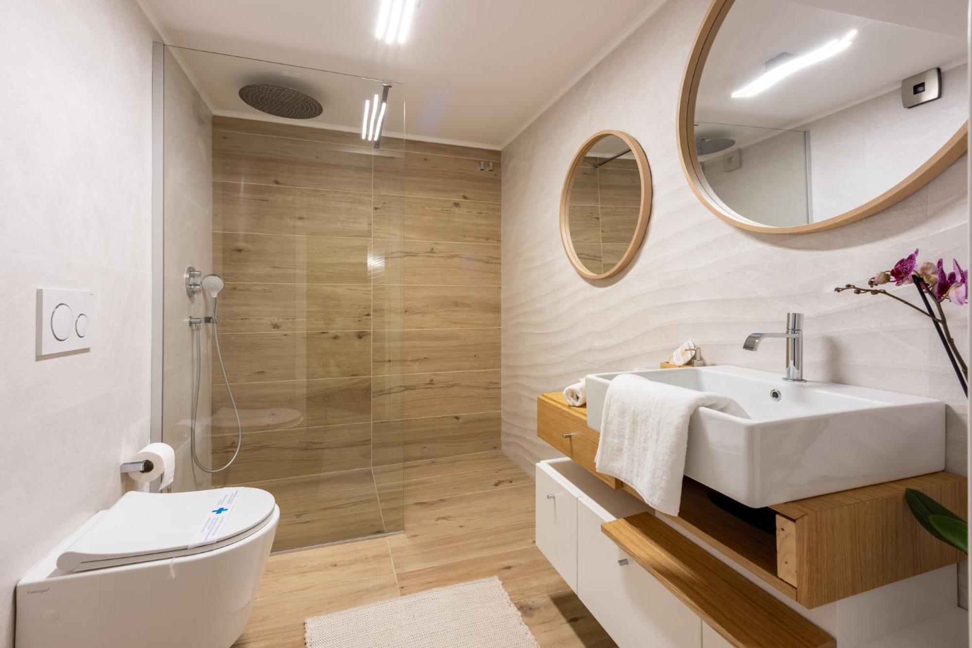 Panoramica Apartment With Whirlpool Криквеница Екстериор снимка